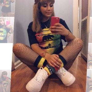 Meet your Posher, Linda judith